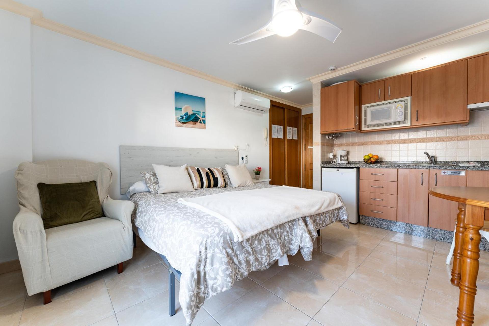 Malagasuite El Levante Apartments Torremolinos Bagian luar foto